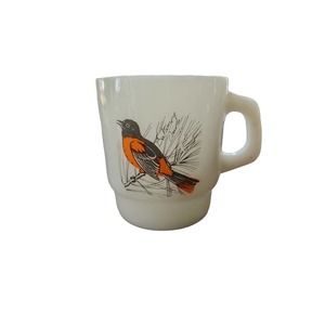Vintage Anchor Hocking White Milk Glass Bird Mug Baltimore Oriole-cardinal